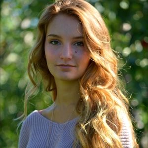 Meet your Posher, Casey